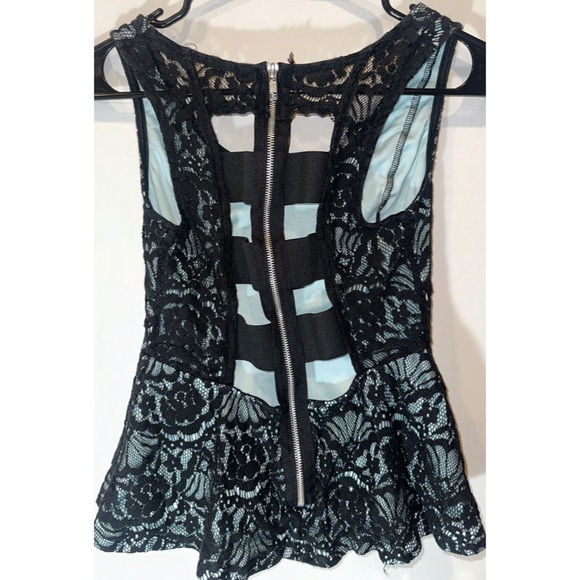 Charlotte Russe Teal & Black Club Shirt Peplum Shirt with Open Back - Picture 15 of 16